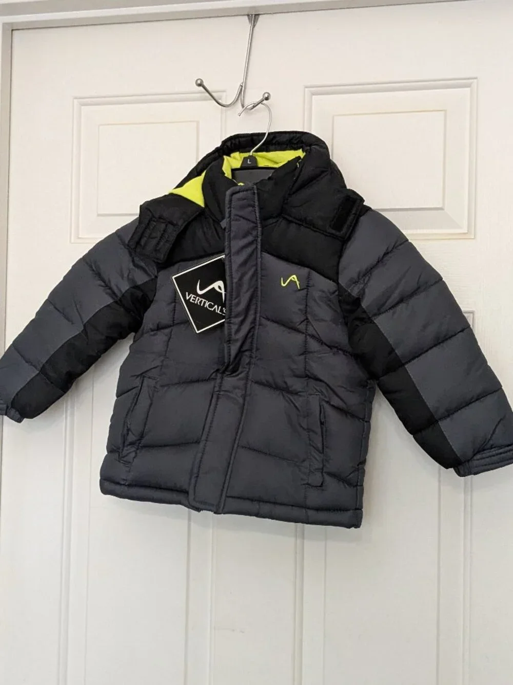 Vertical'9 Toddler Boys Gray & Green Puffer Jacket Hooded Coat 4T NWT